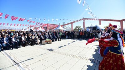 Cumhurbaşkanlığı İnsan Kaynakları Ofisi koordinatörlüğü ve Van YYÜ ev sahipliğinde