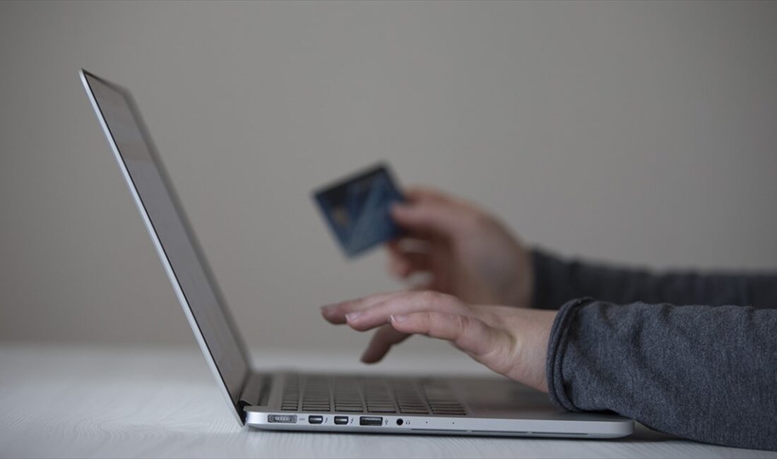 ETİD Başkanı Çevikoğlu, e-ticaret sektöründe 1,5 trilyon lira olan yıl