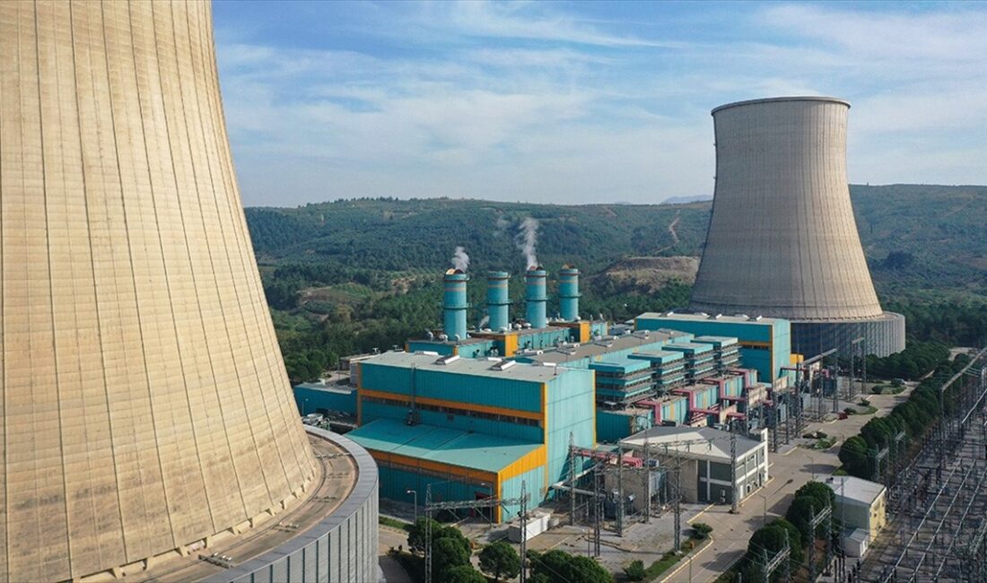 Türkiye'nin lisanslı elektrik üretimi ekimde geçen yılın aynı ayına göre