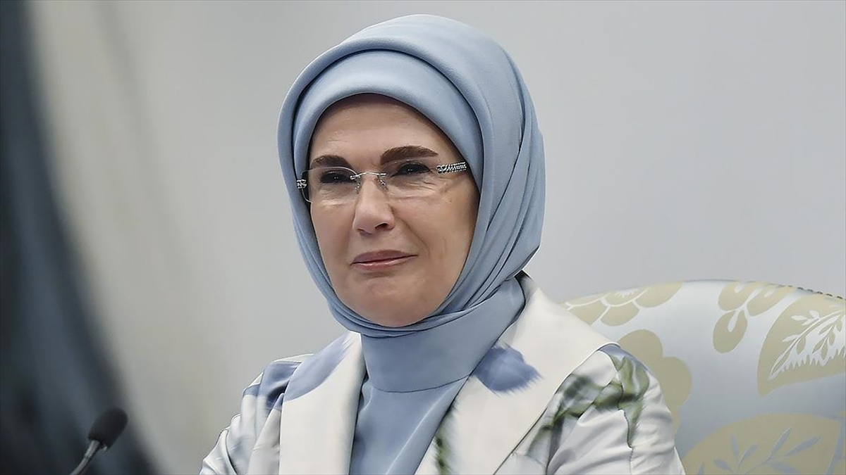 UİSTANBUL (AA) – Emine Erdoğan, sosyal medya hesabından yaptığı paylaşımda,