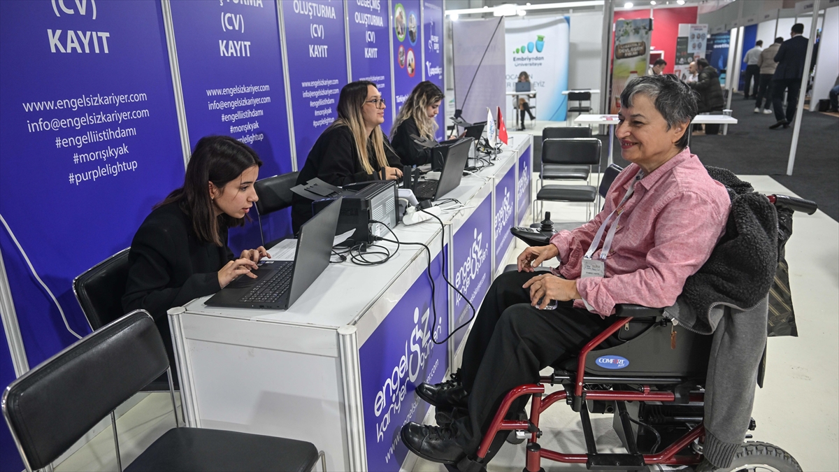Anadolu Ajansının global iletişim ortağı olduğu Engelsiz Yaşam Fuarı ve