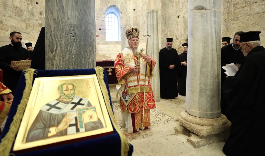 ANTALYA (AA) – "Noel Baba" adıyla bilinen Aziz Nikolaos için,