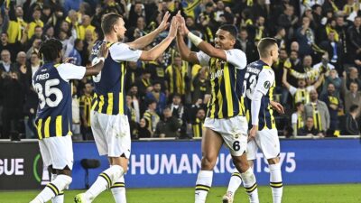 Fenerbahçe, UEFA Avrupa Konferans Ligi H Grubu son maçında konuk