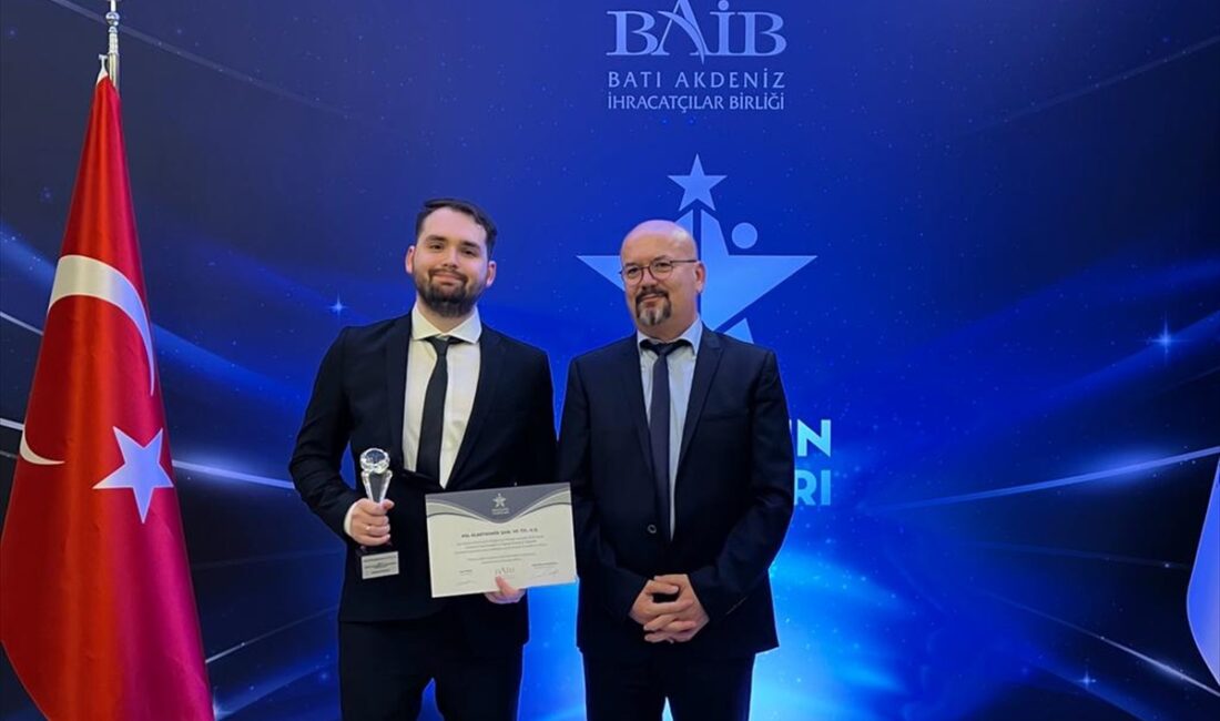 Fiberli'ye “ihracatın Yıldızı” ödülü İSTANBUL (AA) – Fiberli, geçen yıl gösterdiği ihracat performansı sayesinde