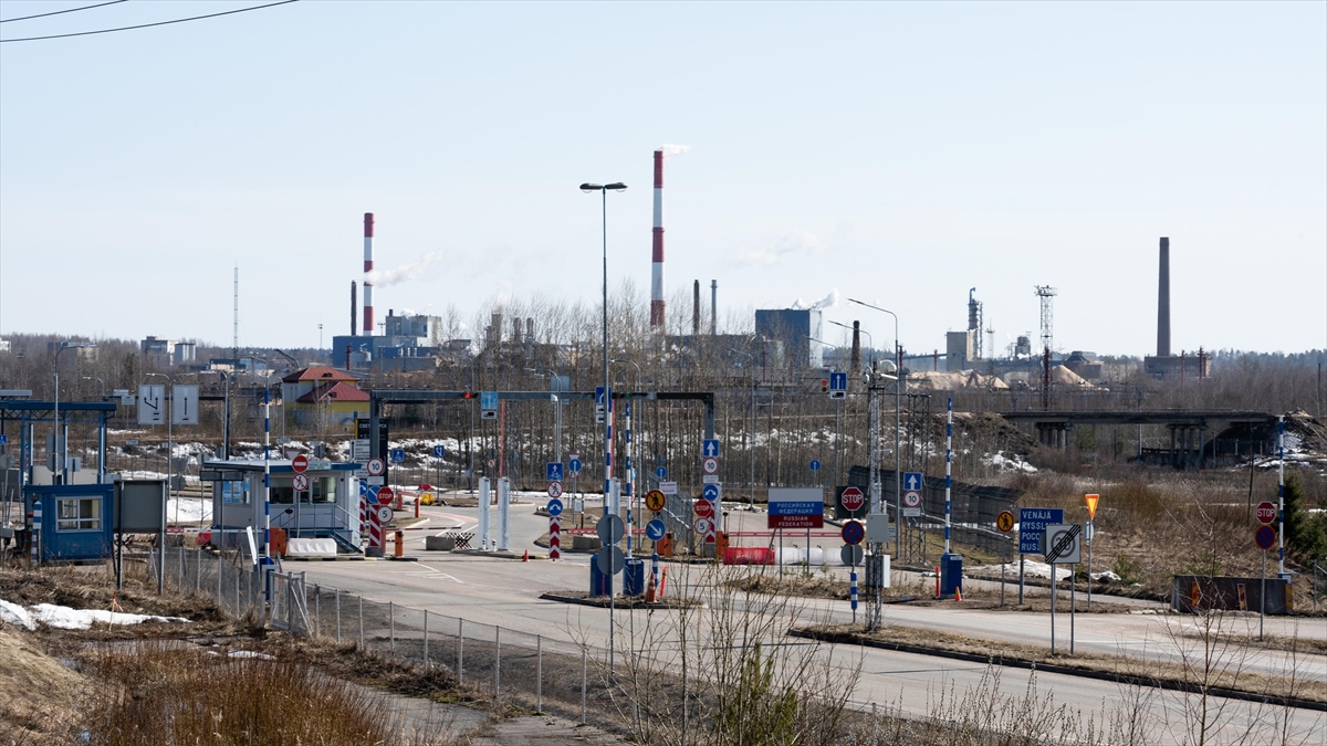 VARŞOVA (AA) – Orpo, düzenlediği basın toplantısında, yeniden açılacak iki