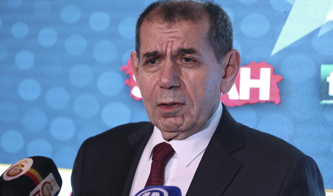 Galatasaray Kulübü Başkanı Dursun Özbek, "Dünkü penaltı pozisyonunda Djiku, Icardi'ye