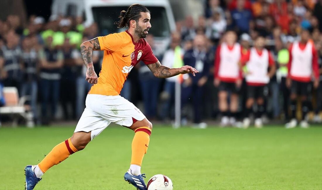 Göğüs kasında kopma meydana gelen Galatasaray'ın Portekizli futbolcusu Sergio Oliveira