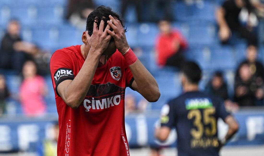 Trendyol Süper Lig'in 15. haftasında konuk ettiği Trabzonspor'a 3-1 yenilen