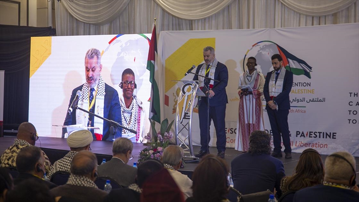 Güney Afrika Cumhuriyeti, bugün başlayan ve 5 Aralık'a kadar sürecek