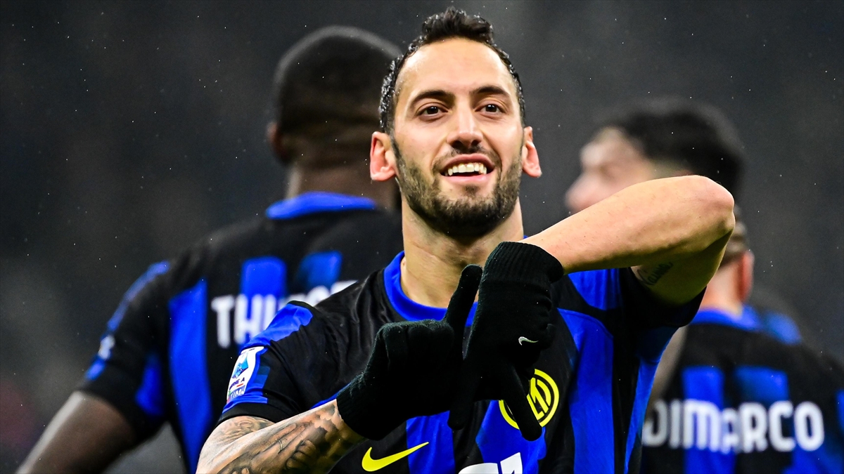 İSTANBUL (AA) – Ev sahibi ekip Inter’de karşılaşmanın ilk golünü
