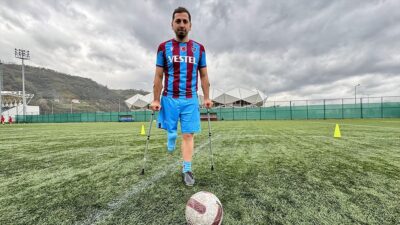 Bitexen Ampute Futbol Süper Ligi'nde mücadele eden Ortahisar Belediyesi oyuncusu