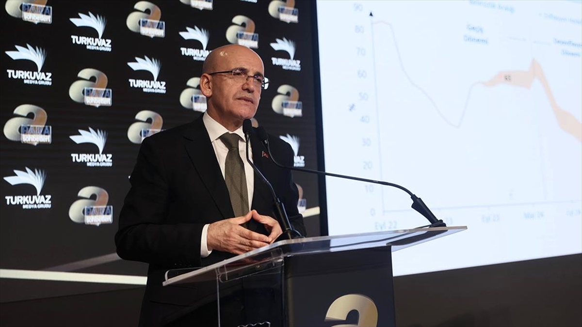 Hazine ve Maliye Bakanı Mehmet Şimşek, "Orta Vadeli Program başarılı