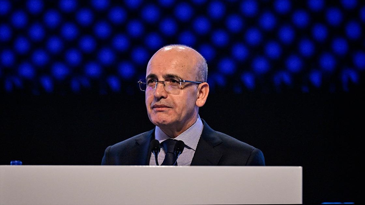 Hazine ve Maliye Bakanı Şimşek, "Sürdürülebilir yüksek büyüme, kalıcı refah