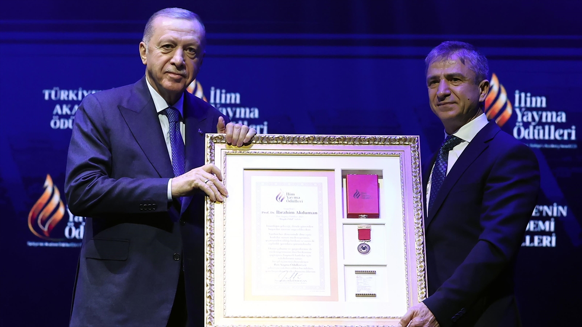 İSTANBUL (AA) – Türkiye’de bilimsel çalışmaların ve araştırmaların desteklenmesini, başarının