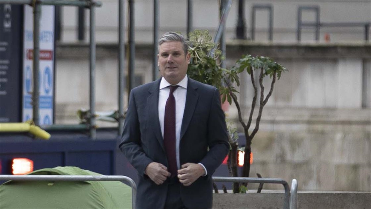 İngiltere'de ana muhalefetteki İşçi Partisi lideri Keir Starmer'a, Gazze'de ateşkes