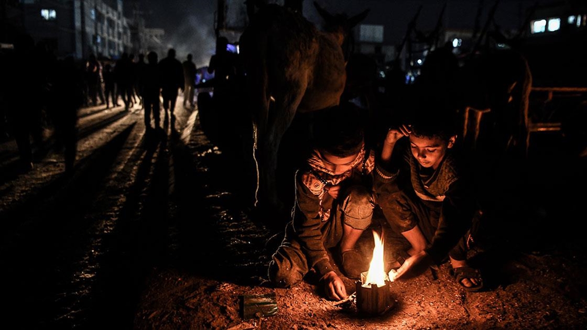 ANKARA (AA) – HRW’nin resmi internet sitesinden, İsrail’in Gazze’nin güneyindeki