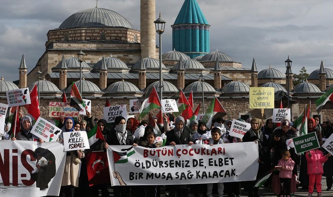  İsrail'in Gazze'ye yönelik saldırılarında hayatını kaybeden çocuklar için eylemler