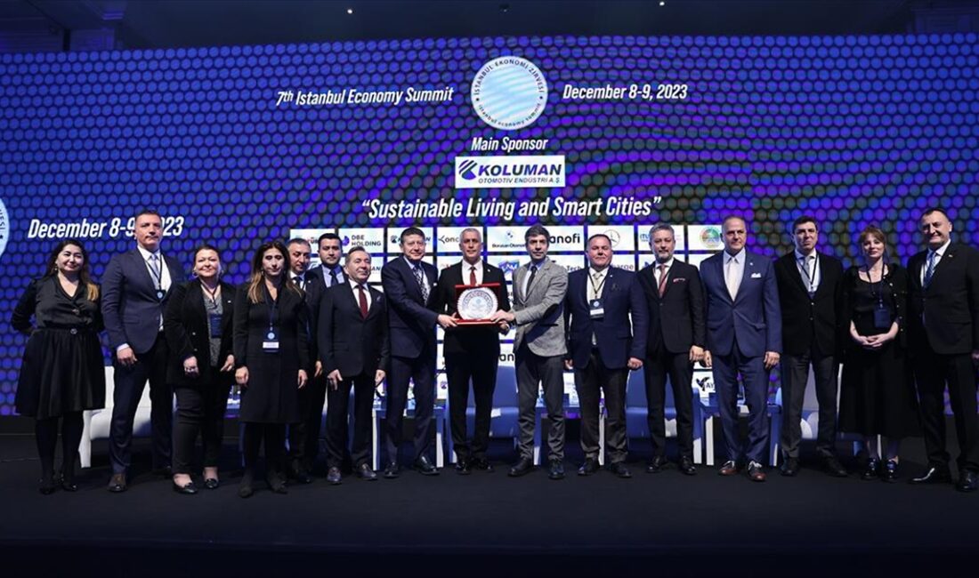 İstanbul Ekonomi Zirvesi, iki günlük programın ardından bugün Çırağan Sarayı'nda