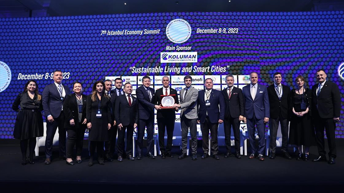 İstanbul Ekonomi Zirvesi, iki günlük programın ardından bugün Çırağan Sarayı'nda