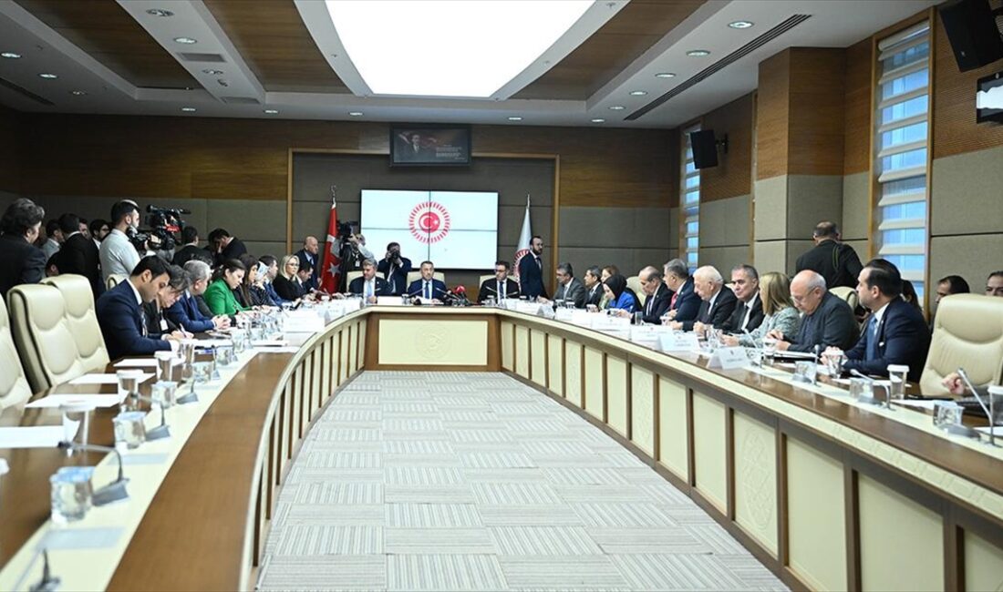 Kuzey Atlantik Antlaşması'na (NATO) İsveç'in Katılımına İlişkin Protokolün Onaylanmasının Uygun