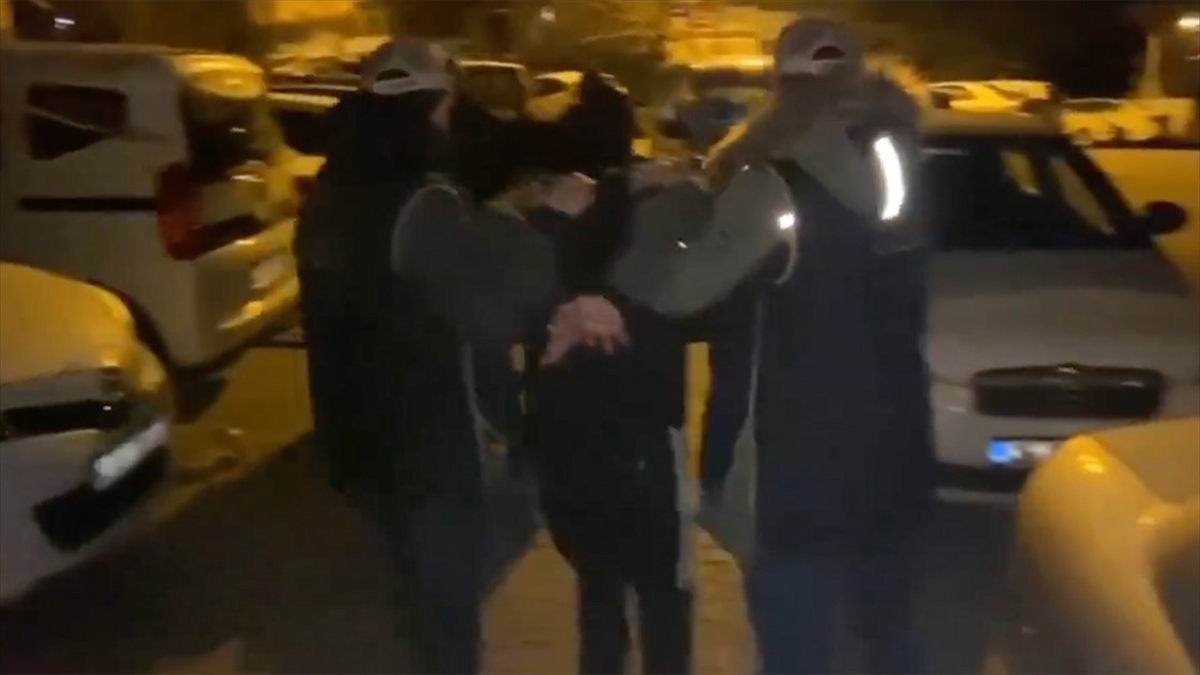 İçişleri Bakanı Yerlikaya, terör örgütü DEAŞ'a yönelik 32 ilde eş