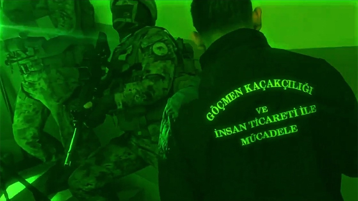 İçişleri Bakanı Ali Yerlikaya, 37 ilde düzenlenen Kalkan-4 operasyonlarında 192