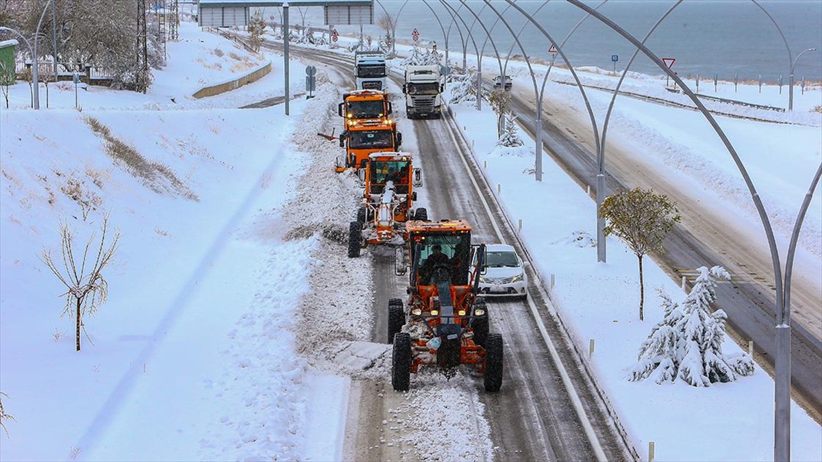VAN (AA) – Van, Muş, Bitlis, Hakkari, Siirt’in Pervari ve