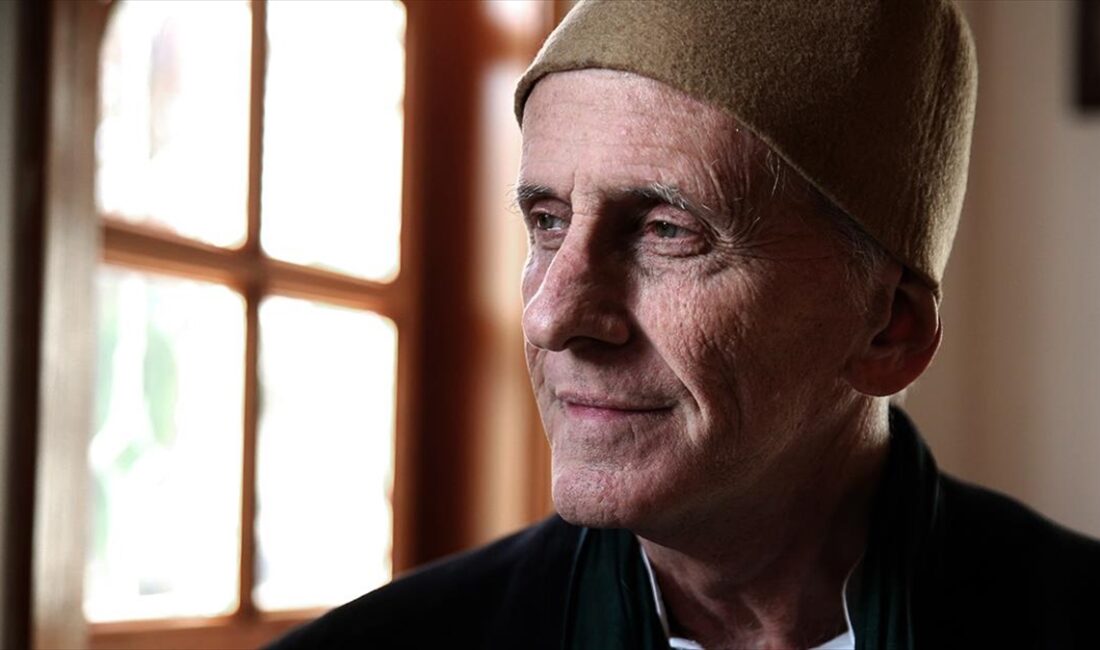 Müslüman olduktan sonra Konya'ya yerleşip İslam ve Mevlevilik dersleri alan