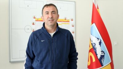 Trendyol Süper Lig ekiplerinden Mondihome Kayserispor'un teknik direktör Recep Uçar,