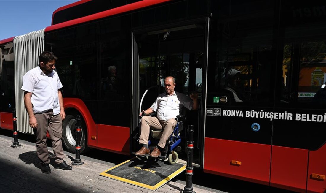 Konya Büyükşehir Belediyesi, bünyesinde çalışan toplu taşıma otobüsü şoförlerine, engelli