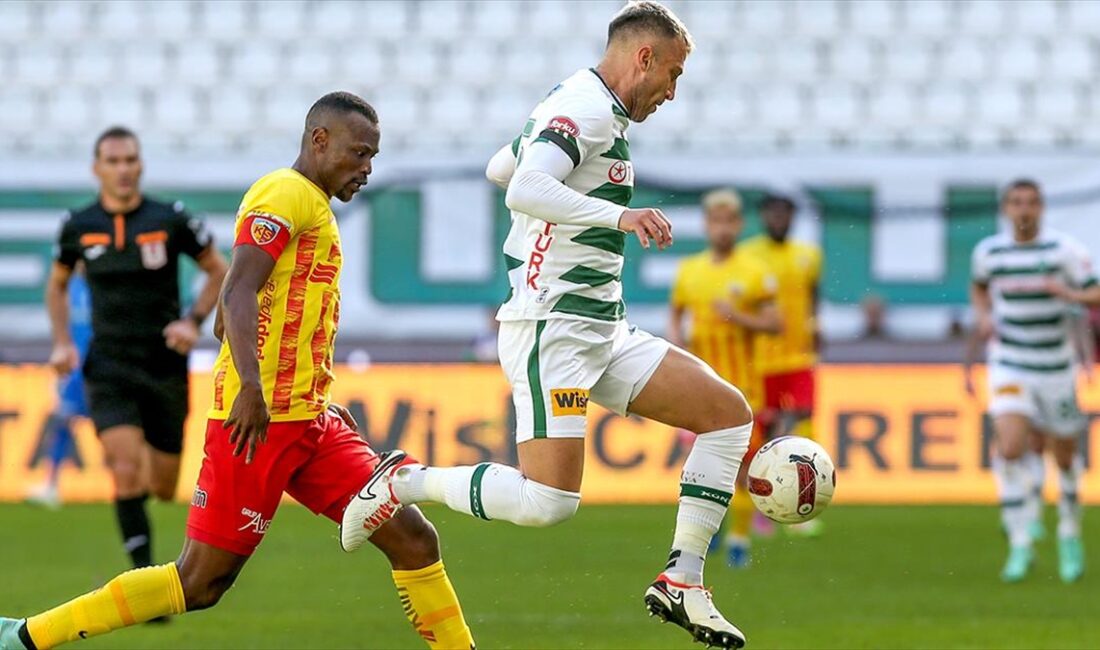 Trendyol Süper Lig'in 18. haftasında TÜMOSAN Konyaspor, sahasında Mondihome Kayserispor'u