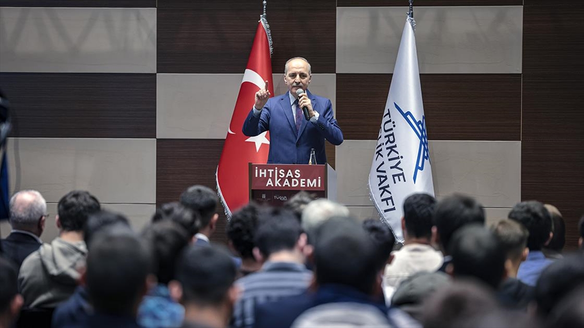TBMM Başkanı Numan Kurtulmuş, "Maalesef bugün kuvözdeki çocukları göz göre