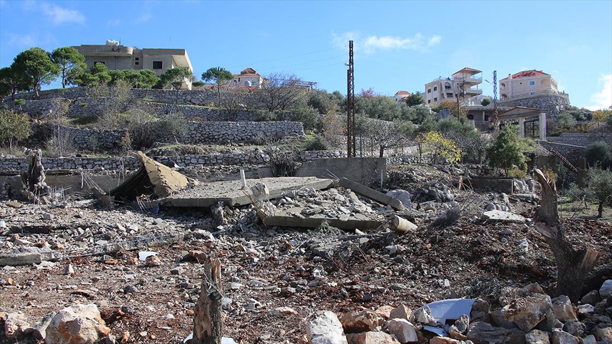 NEBATIYE (AA) – İsrail ordusu ile Lübnan’daki Hizbullah Hareketi arasında