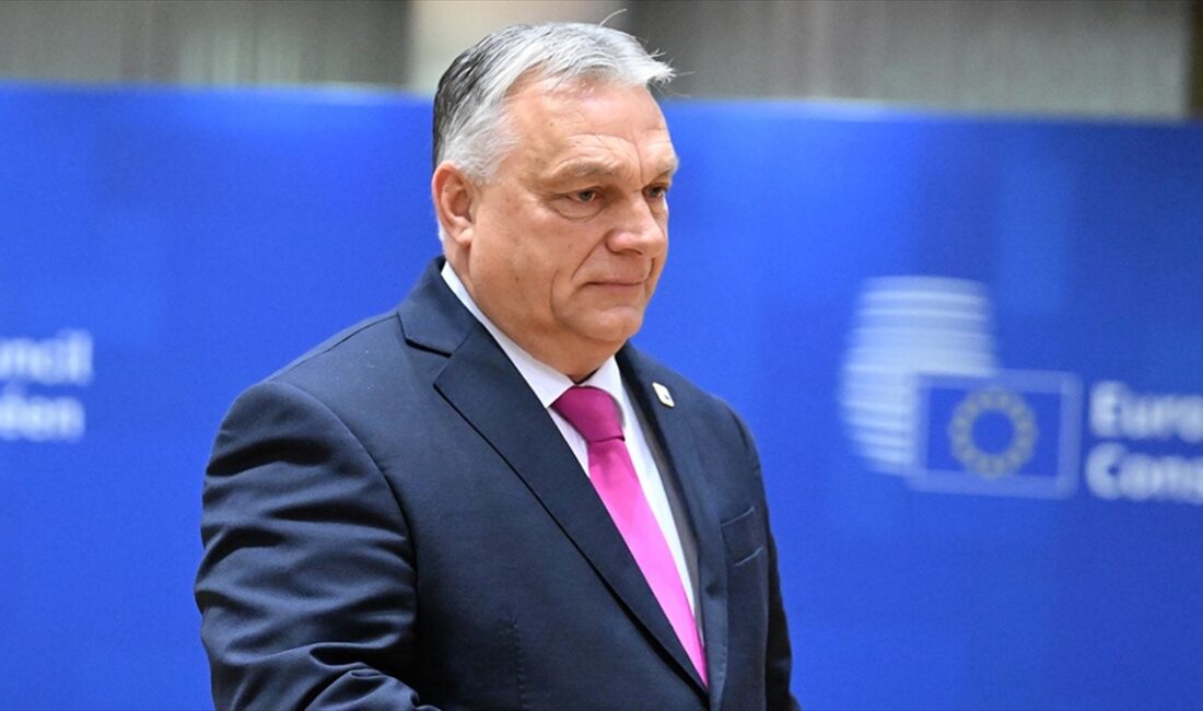Macaristan Başbakanı Orban, ülkesinin Avrupa Birliği'nin (AB) Ukrayna'ya yönelik 54