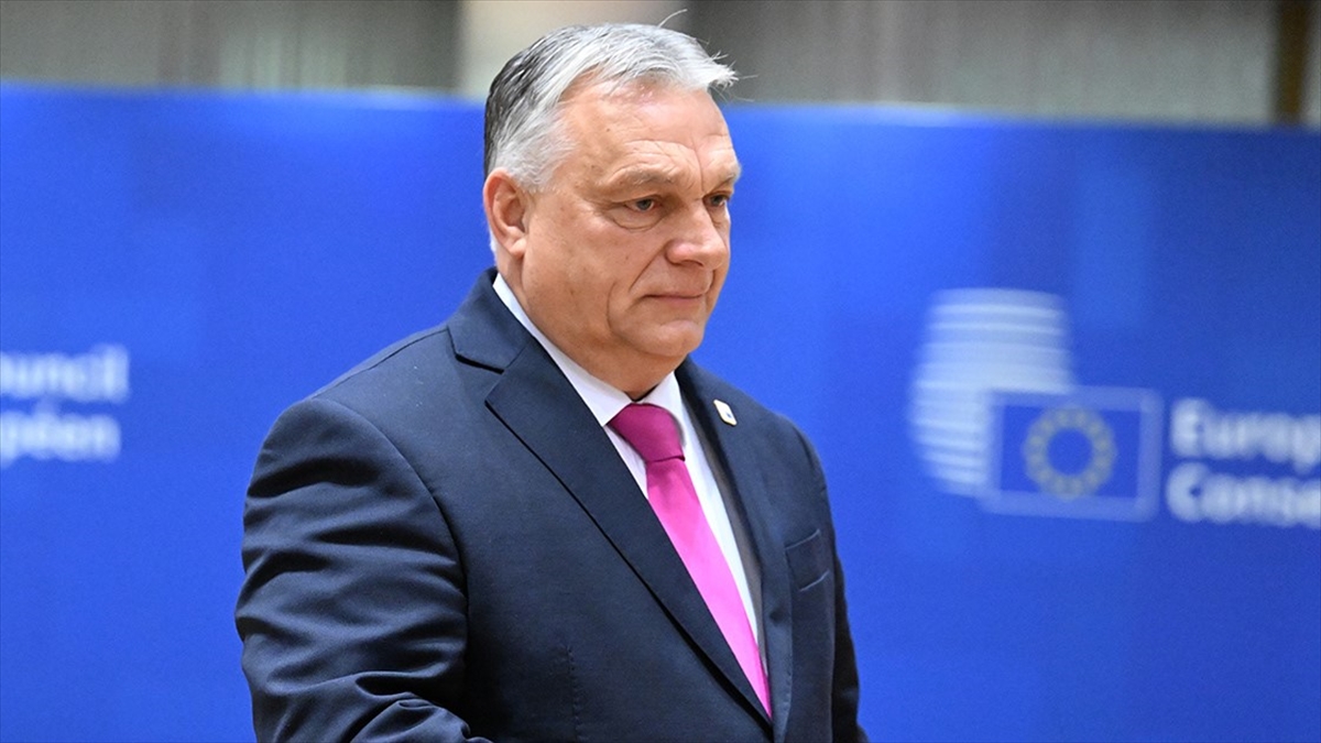 Macaristan Başbakanı Orban, ülkesinin Avrupa Birliği'nin (AB) Ukrayna'ya yönelik 54