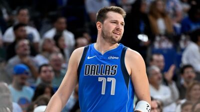 Amerikan Basketbol Ligi'nde (NBA) Dallas Mavericks, Luka Doncic'in üstün performansının
