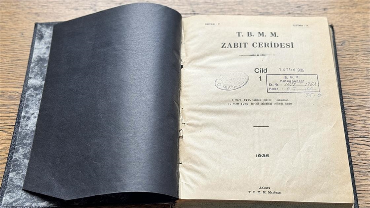 Türkiye'de 89 yıl önce kadınlara seçme ve seçilme hakkı tanınmasının