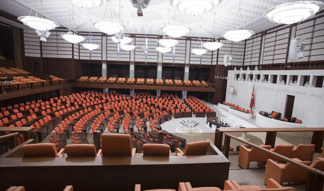 TBMM Başkanlığınca Anayasa ve Adalet Karma Komisyonuna sevk edilen, dokunulmazlıkların