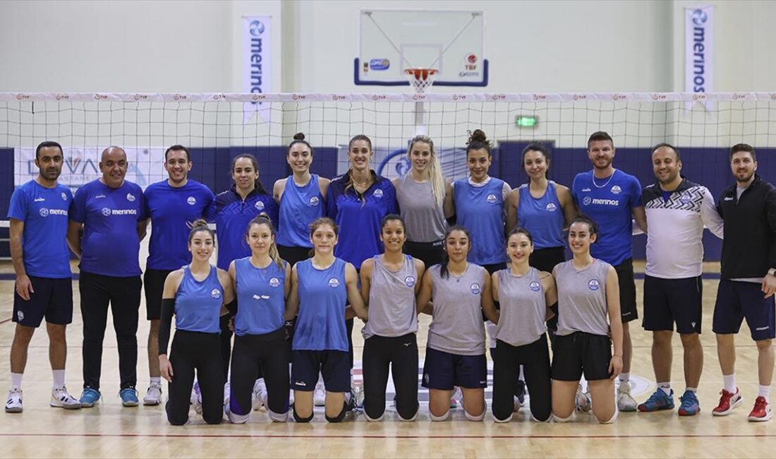 KFC Türkiye Kadınlar Voleybol 1. Ligi'nde mücadele eden Gaziantep temsilcisi
