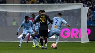 Yeşil sahaların iki efsane futbolcusu Inter Miami'de forma giyen Arjantinli