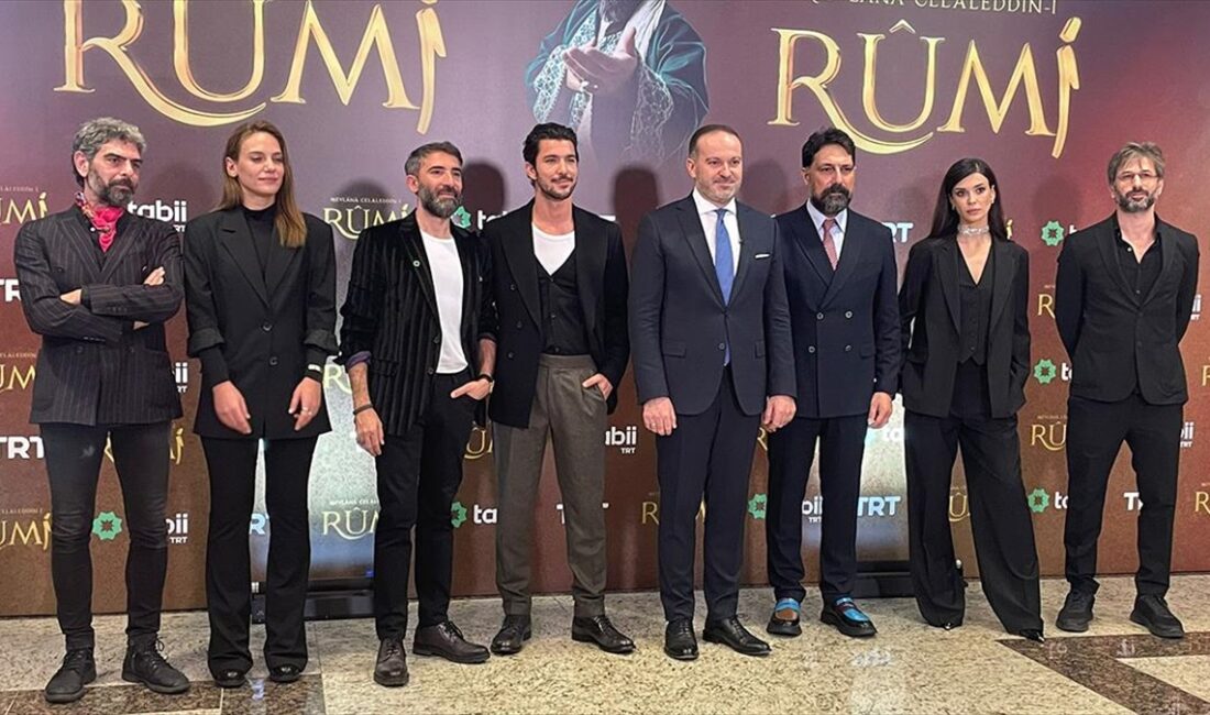 Büyük İslam alimi Mevlana'nın yaşadığı dönemi anlatan "Mevlana Celaleddin Rumi"