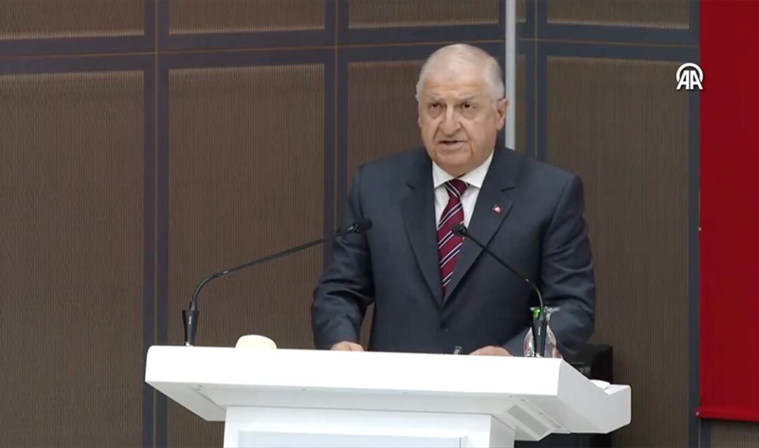 Milli Savunma Bakanı Güler, "Şanlı ordumuz, son bir asrın en