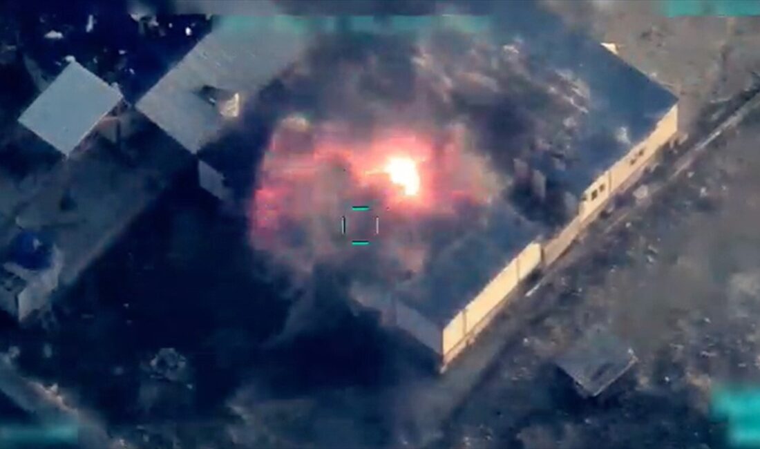 Milli İstihbarat Teşkilatı (MİT) sorumlu düzeydeki örgüt unsurlarının da içinde