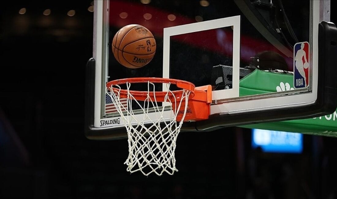 Amerikan Basketbol Ligi (NBA) sezon içi turnuvasında Indiana Pacers ve