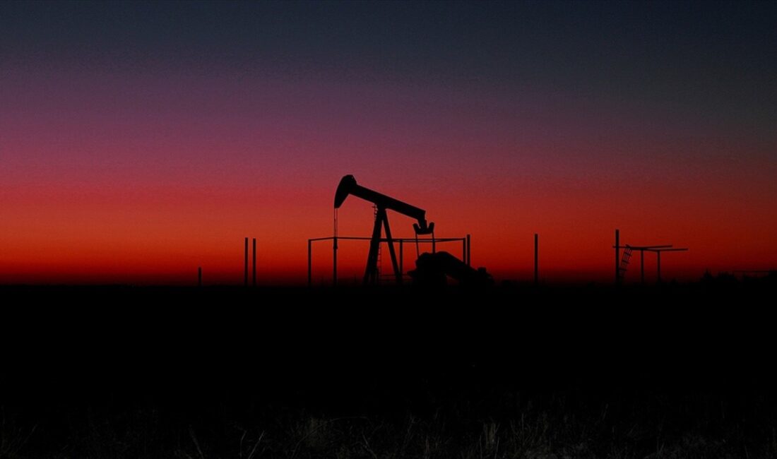 Petrol İhraç Eden Ülkeler Örgütünün (OPEC) ham petrol üretimi kasımda
