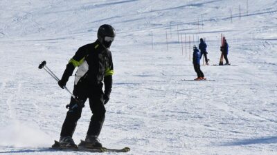 Türkiye Kayak Federasyonu Başkanı Ali Oto, gelecek nesillere örnek olacak