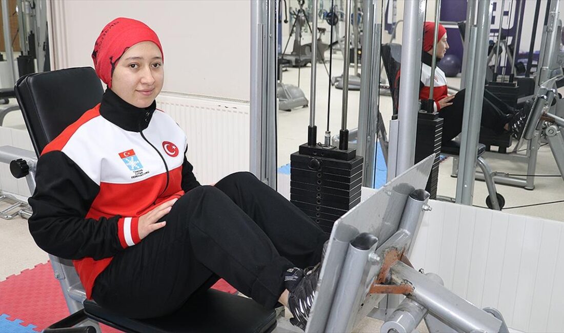 Erzincan'da yaşayan Ayşe Kader Yavuz, 2024'ün mart ayında Polonya'da düzenlenecek