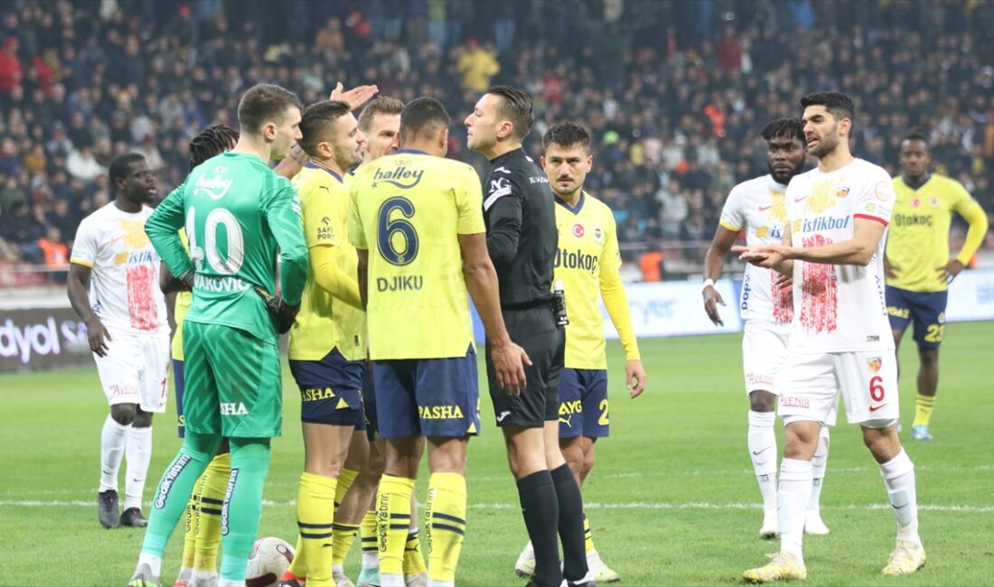 İSTANBUL (AA) – TFF’den yapılan açıklamaya göre kurul, Kayserispor müsabakasında