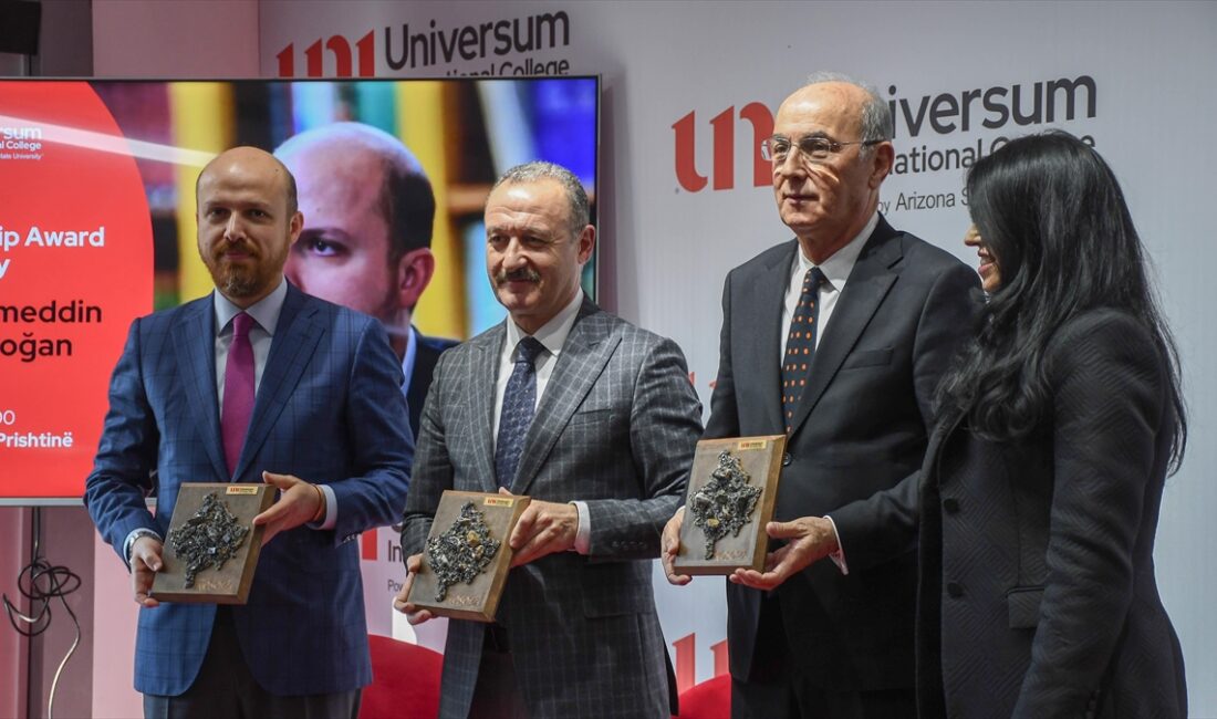KOSOVA (AA) – Uluslararası Universum Koleji, Prof. Dr. Fuat Sezgin