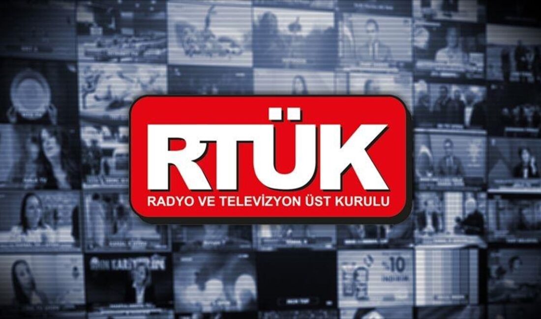 RTÜK'ten televizyonlara “terörle mücadele” konusunda özen uyarısı Radyo ve Televizyon Üst Kurulu (RTÜK), televizyonlara, tartışma programlarında veya